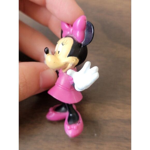 Disney Minnie Mouse mini toy pink figure Pixar - Picture 2 of 3